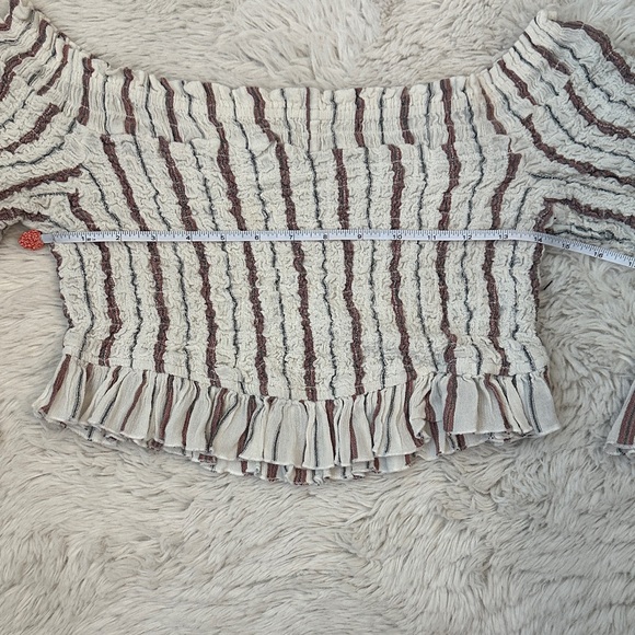 FREE PEOPLE Smock Around Sz S Off-Shoulder Ruffle Flowy crop Top - Picture 7 of 11